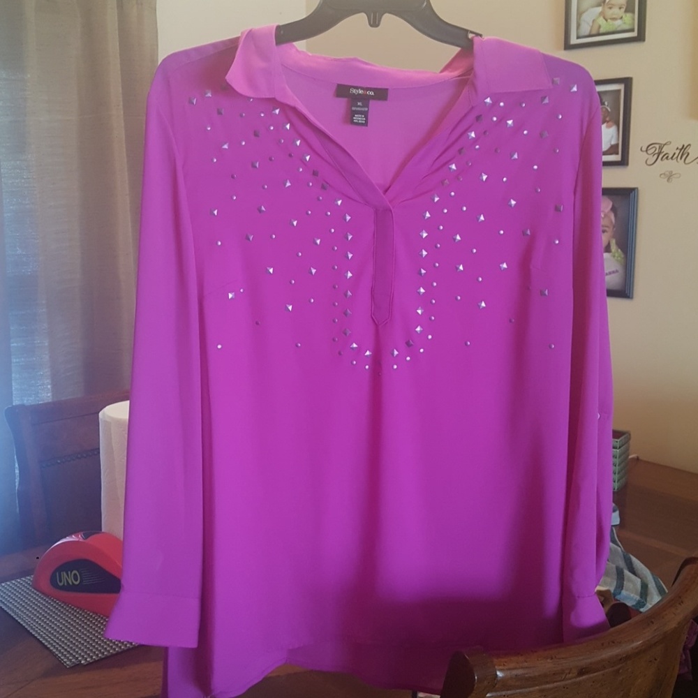 Women's blouse